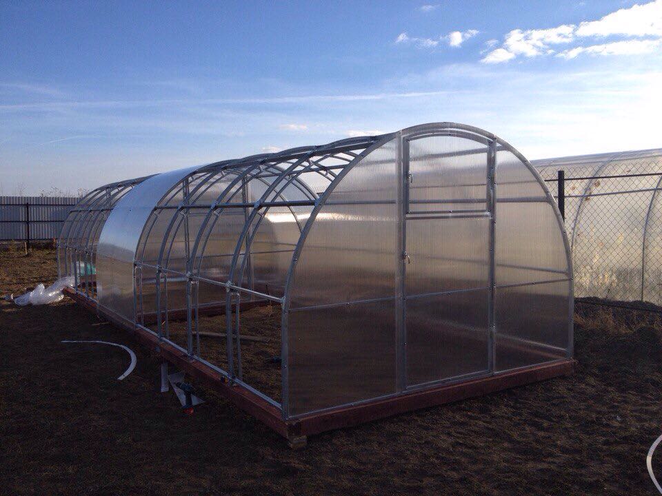 Счастливые обладатели теплиц Счастливые обладатели теплиц