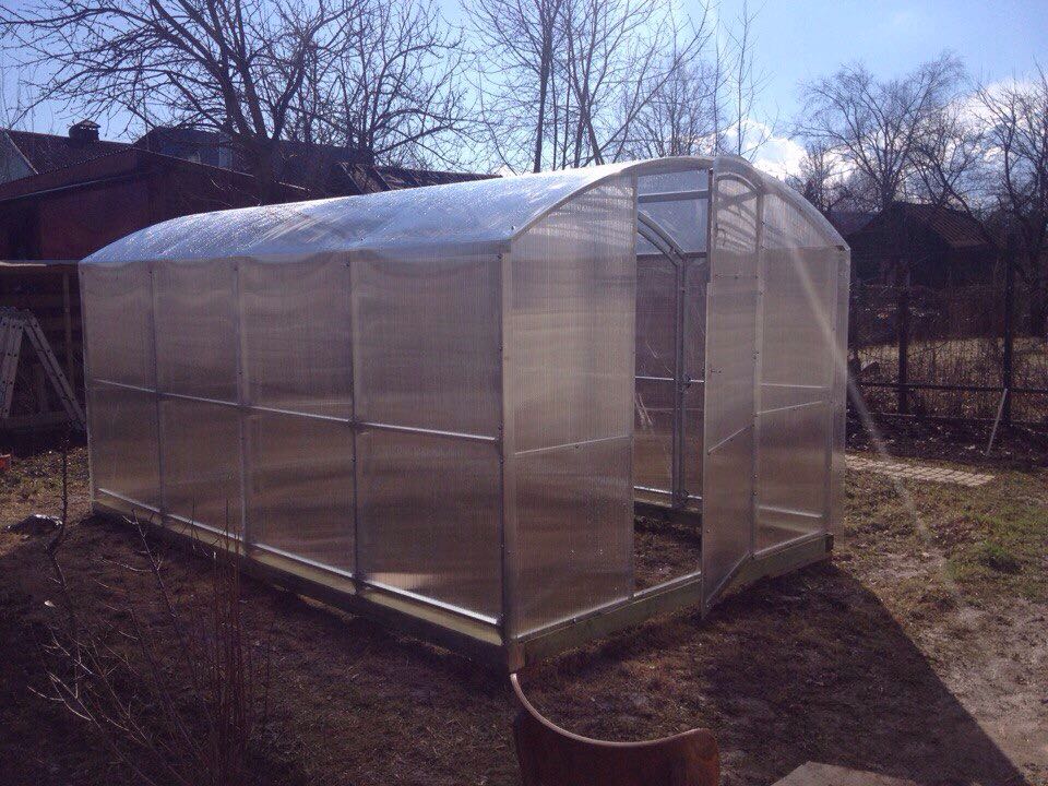 Счастливые обладатели теплиц Счастливые обладатели теплиц